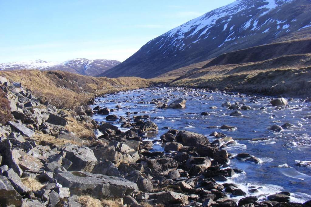 Glas Doire Lodge, Glen Roy Nature Reserve Roybridge Esterno foto