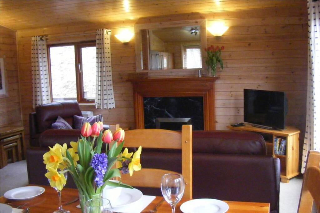 Glas Doire Lodge, Glen Roy Nature Reserve Roybridge Esterno foto
